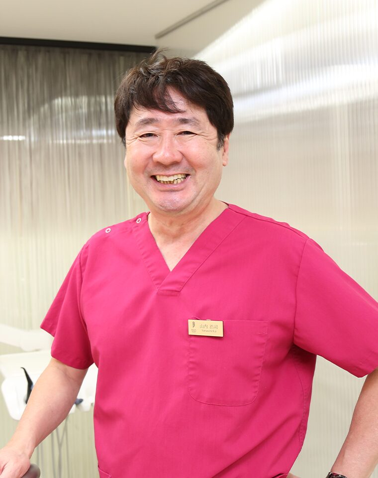 ブランパ梅田デンタルクリニック院長兼医療法人社団ブランパ理事長　山内 浩司